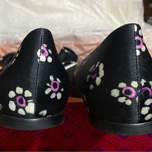 Tory Burch Rosalind Flats 🥿 9 - Picture 8 of 13